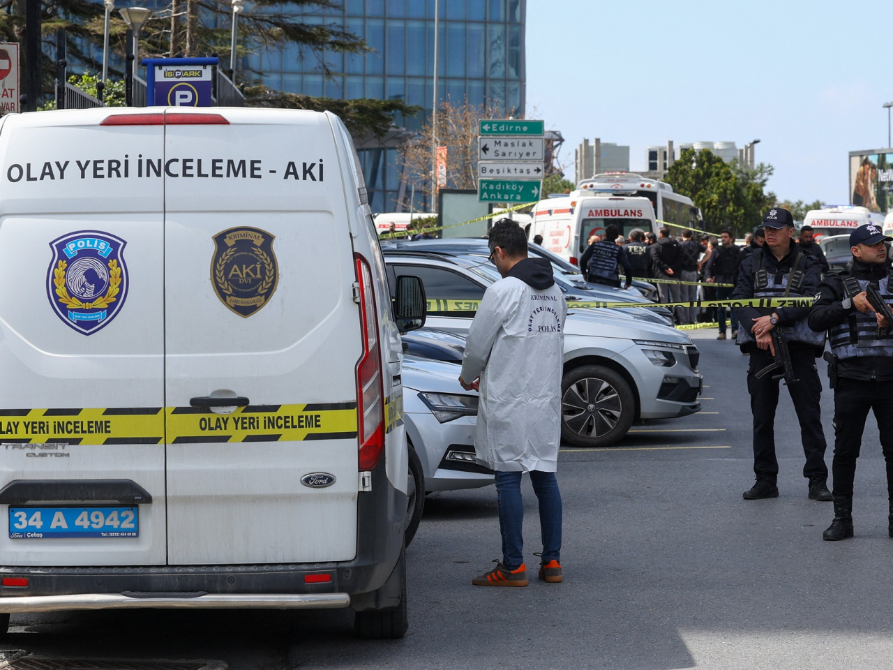 Turkish authorities arrive at the scene after gunfire erupts near the building housing the Israeli consulate in Istanbul. Photo: Reuters