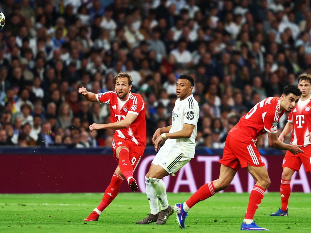 Harry Kane struck seconds after half-time in Bayern's crucial victory over Real at the Bernabeu, Photo: Reuters