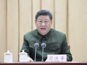 习近平要求军干部严肃党内政治生活　自觉摆正位置