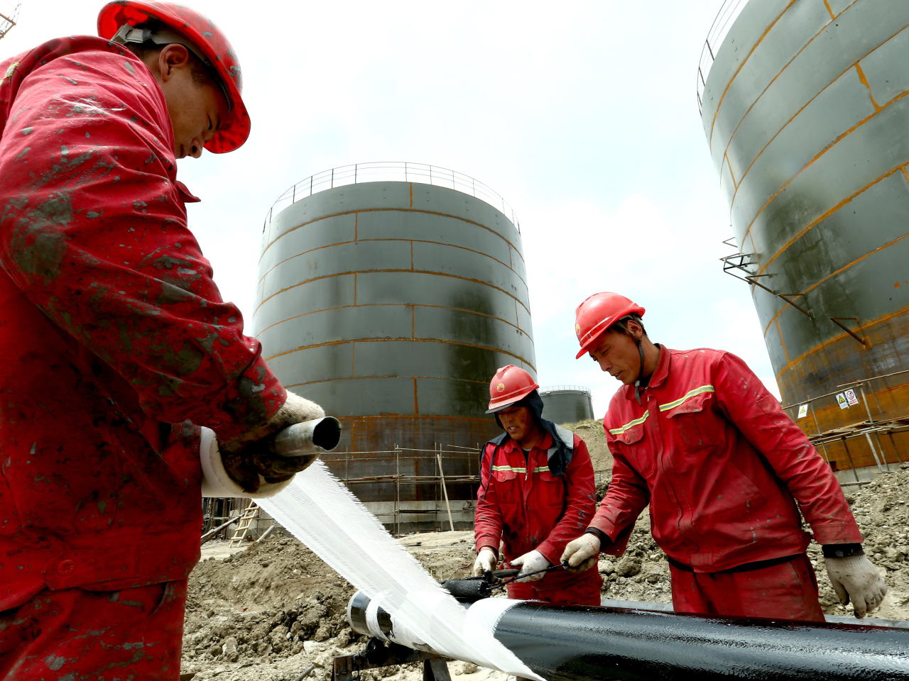 內地PPI按年扭轉逾3年跌勢，統計局表示，受國際輸入性因素影響國內相關行業價格上升或跌幅收窄。（新華社資料圖片）