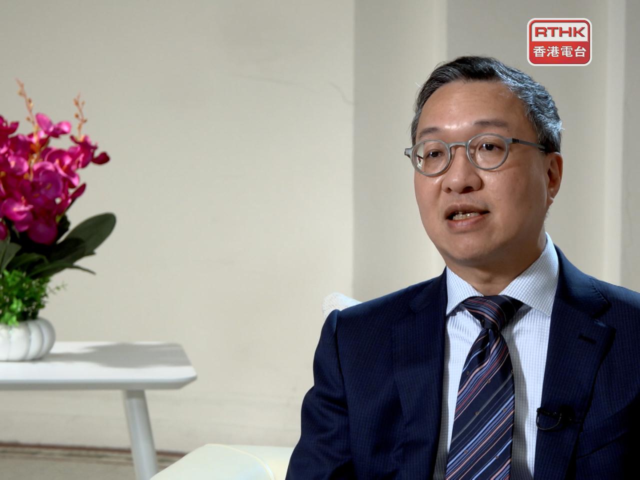 林定國指香港不應為了安全而輕易犧牲其他重要價值。（港台圖片）