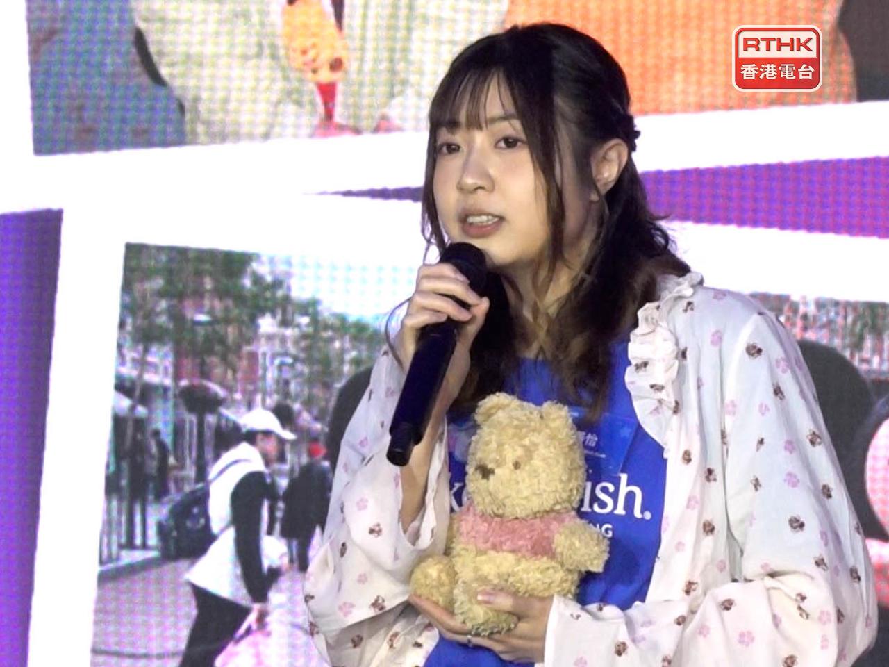 善怡大約8歲時患上血癌，之後獲願望成真基金安排到迪士尼遊玩，善怡形容該次經歷成為她長大後面對壓力的力量。（施華駿攝）