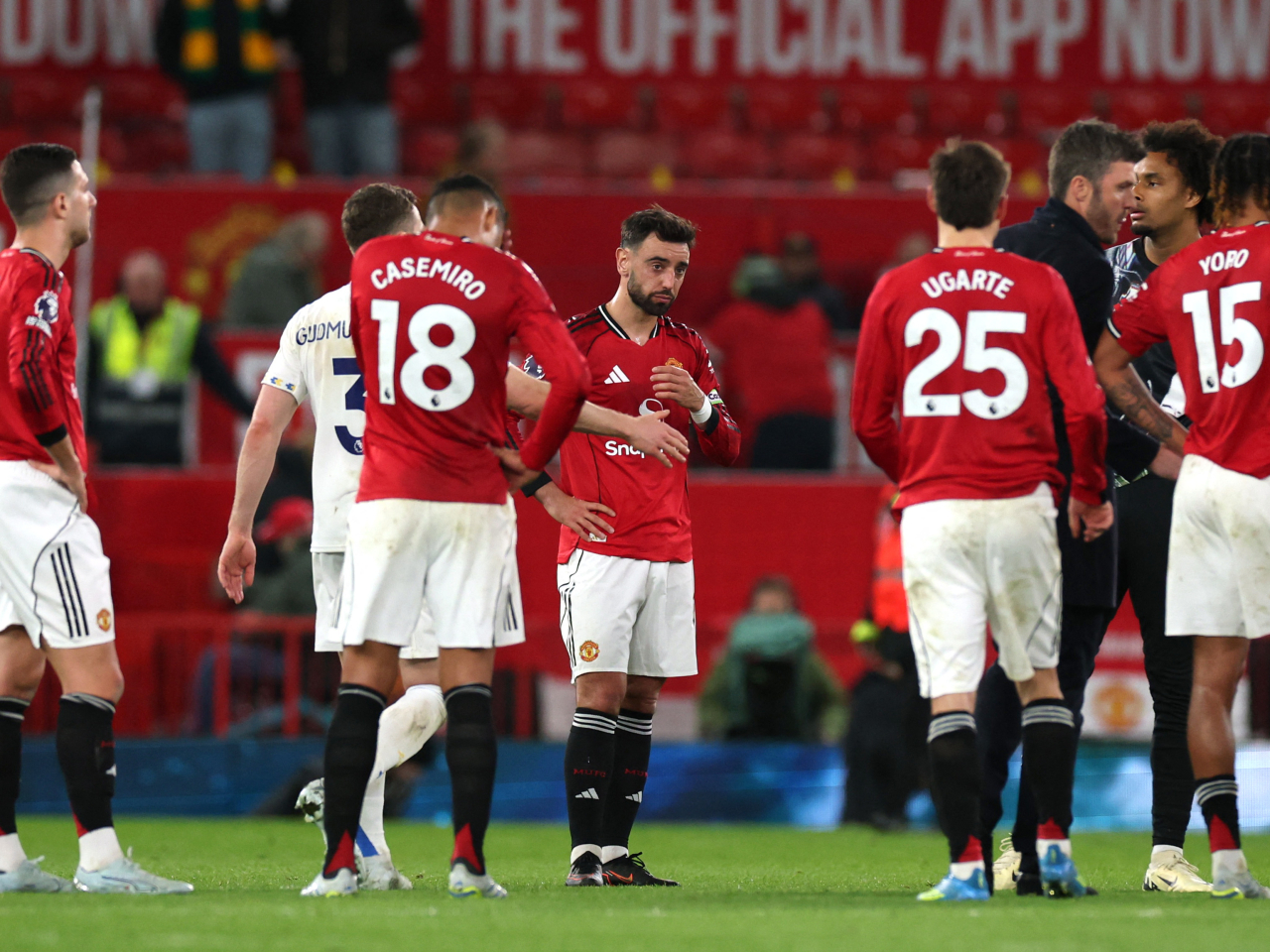 曼聯主場不敵列斯聯。（路透社）