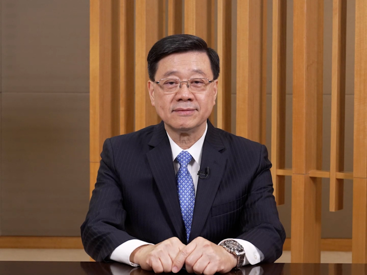 李家超表示，香港正積極對接國家「AI+」倡議，促進「AI產業化」和「產業AI化」。（政府新聞處）