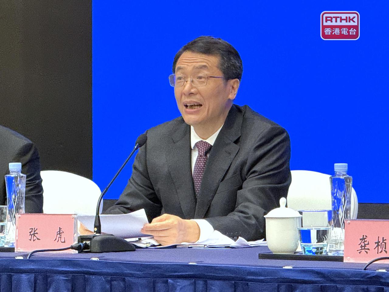 張虎表示，展望全年，隨著宏觀政策效應不斷釋放，供應需求有望持續改善。（任浩鋒攝）