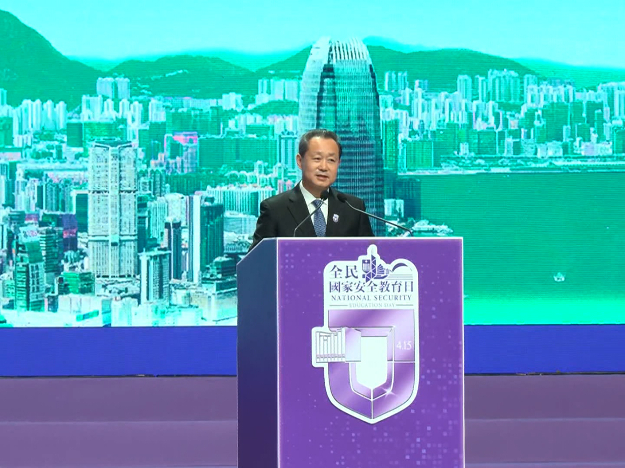 董經緯表示，實現安全發展就必須堅決守護國安底線，維護國家主權安全發展利益是一國兩制方針最高原則。