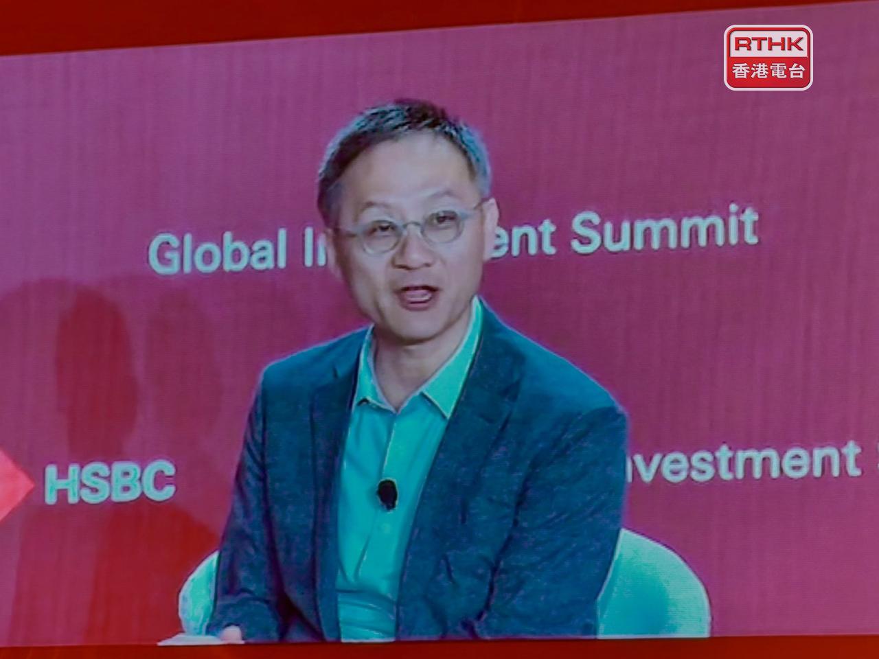 湯道生稱AI協助下部分工作可減省人手，小型團隊亦能躋身市場，競爭日益激烈。（趙嘉駿攝）