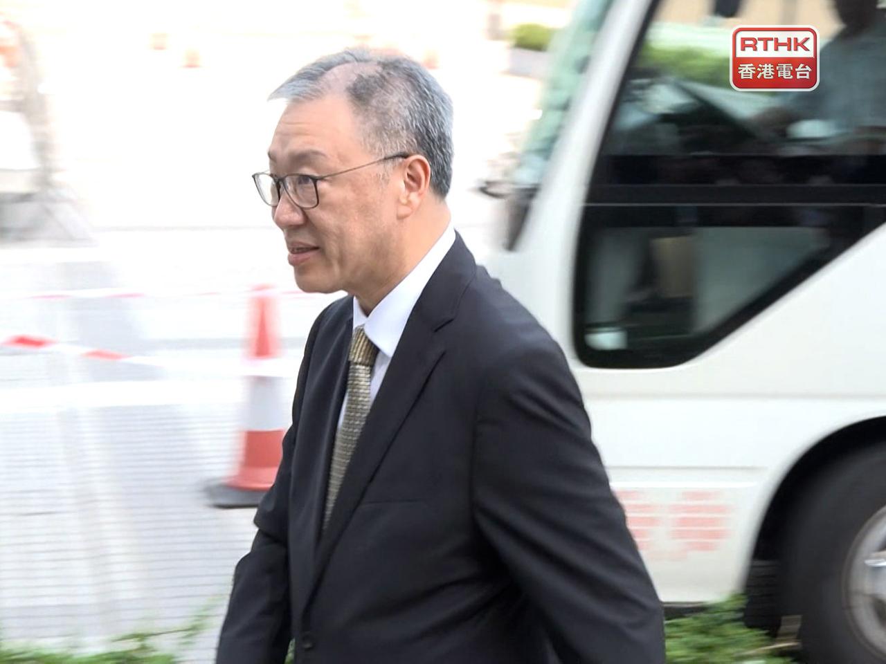 陸啟康發言時一度哽咽，表示明白他們的所受的痛苦，承諾會盡力找出真相。（梁禎祥攝）