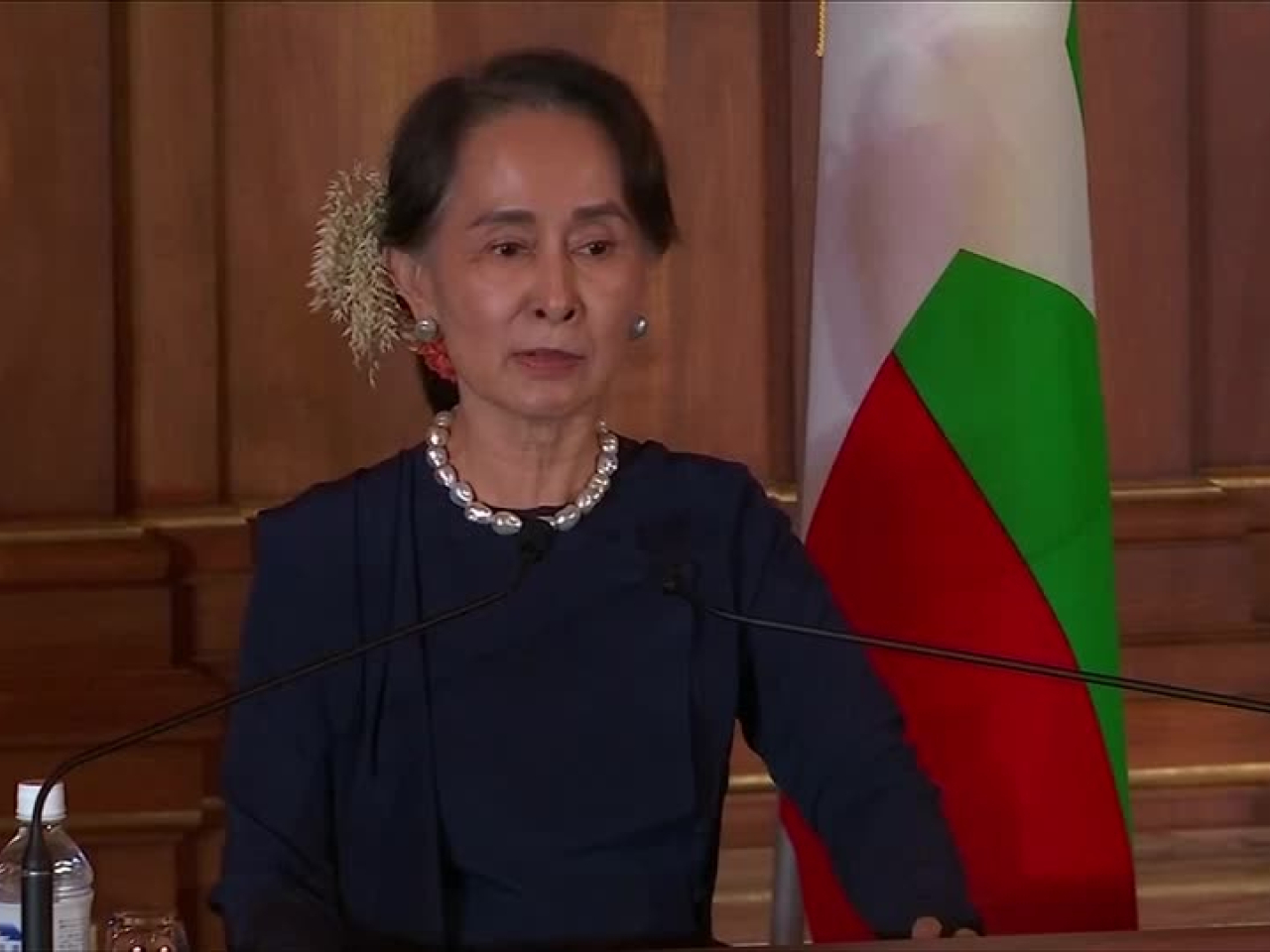 律師指，昂山素姬在特赦中獲減刑六分之一。（路透社資料圖片）