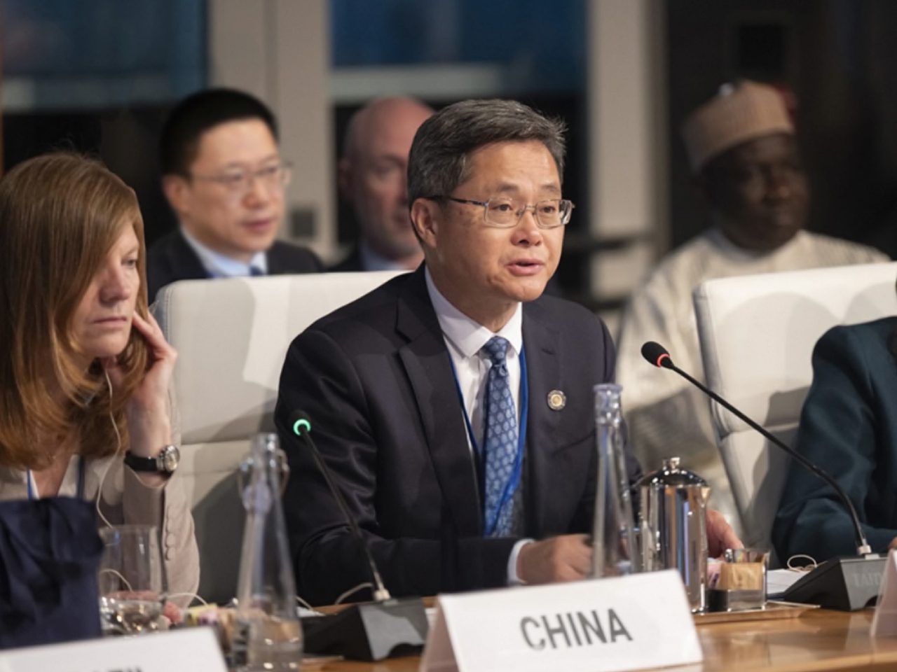 藍佛安出席世界銀行發展委員會會議並發言。（財政部網頁圖片）