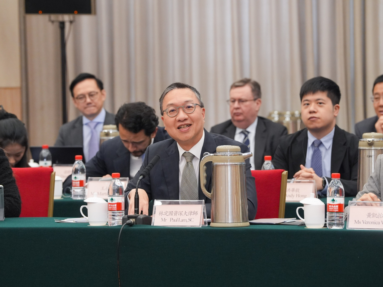 林定國明日啓程前往北京，與相關中央部委和機關就律政司工作舉行會議。(林定國社交平台圖片)