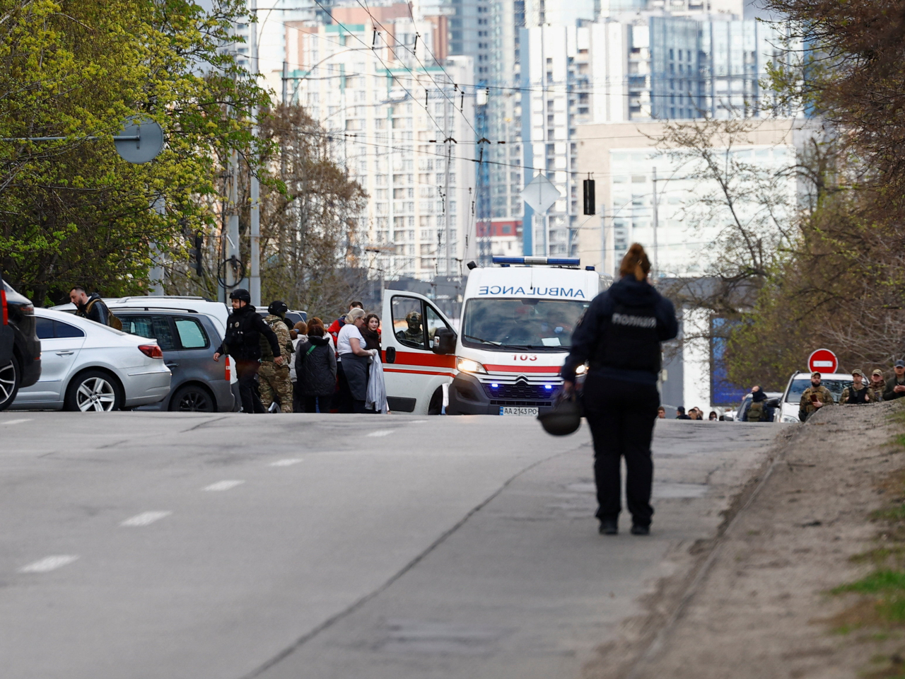 烏克蘭總統澤連斯基表示，被脅持的人質已經獲救，警方和安全部門正在調查案件。（路透社）
