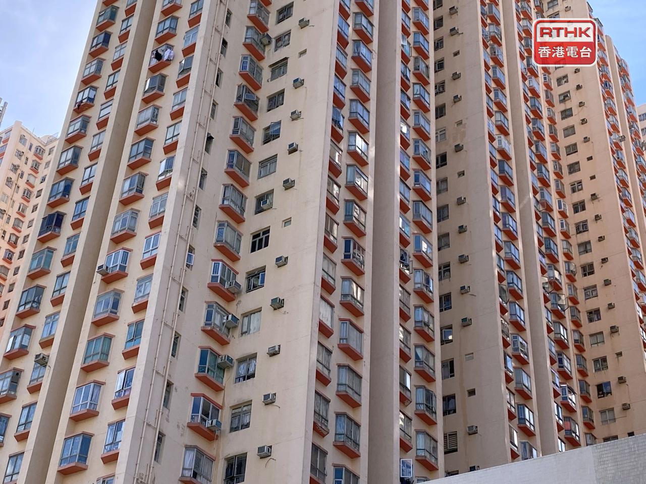 美聯預計，4月一手交投有望錄約2500宗，購買力持續釋放，二手交投亦將受惠。（港台圖片）