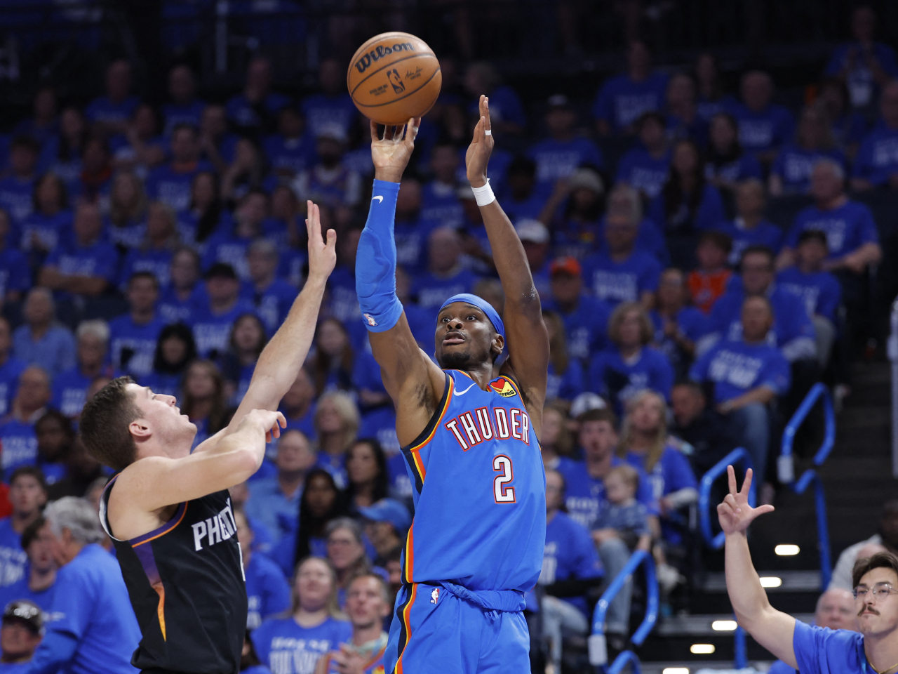 Shai Gilgeous-Alexander led OKC with 25 points, despite going just five for eighteen in field goal attempts. Photo: Reuters