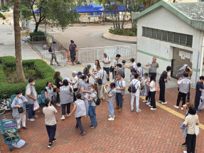 宏福苑居民今日起分批上樓執拾　政府應急隊人員及關愛隊到場準備