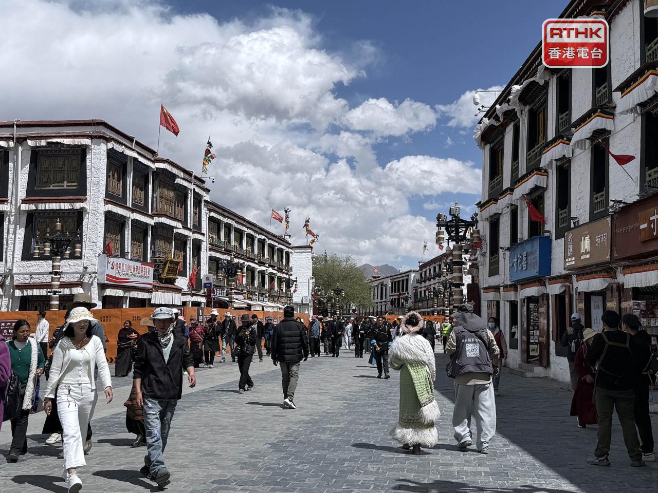 西藏去年共接待逾7073萬人次遊客，按年增長逾10%。（陳曉筠攝）