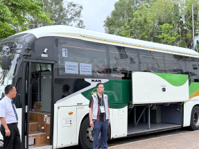 有居民返回單位帶走相機　有居民稱有能力應付上樓