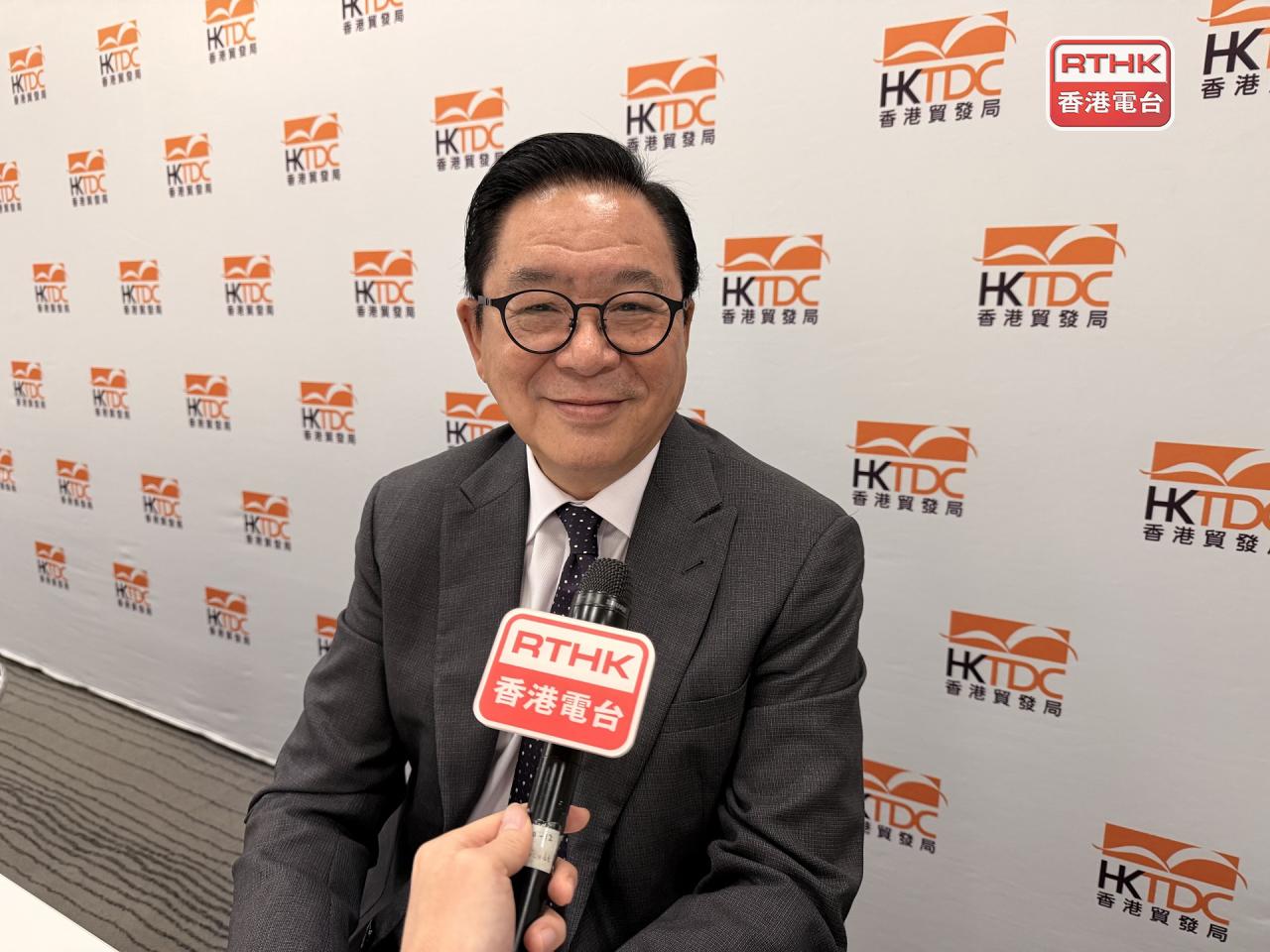 ExCo member Jeffrey Lam expects buying volume to remain steady, even as some buyers are unable to attend the fairs. Photo: RTHK