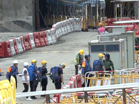 有居民替父母取回金飾及結婚相　稱安排不錯3小時充足