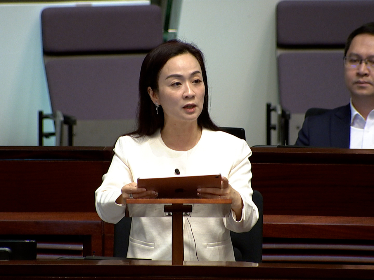 陳凱欣期望，可投放更多資源在社區及校園教育，提升市民在災難中「救人自救」的能力。