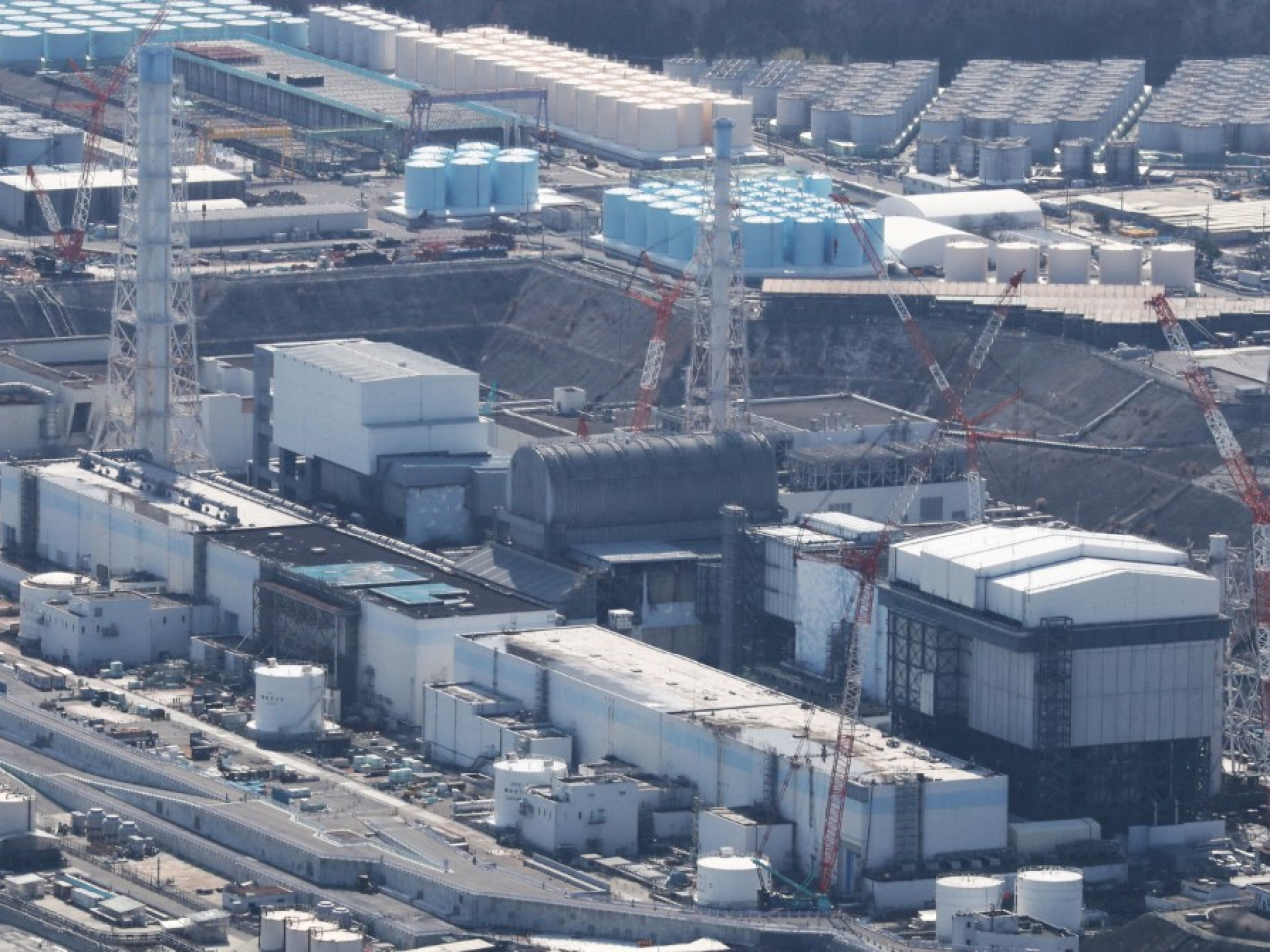 東電公布福島第一核電站2號機組反應堆內部調查結果，指出在反應堆內部測得極高水平核輻射。（法新社資料圖片）