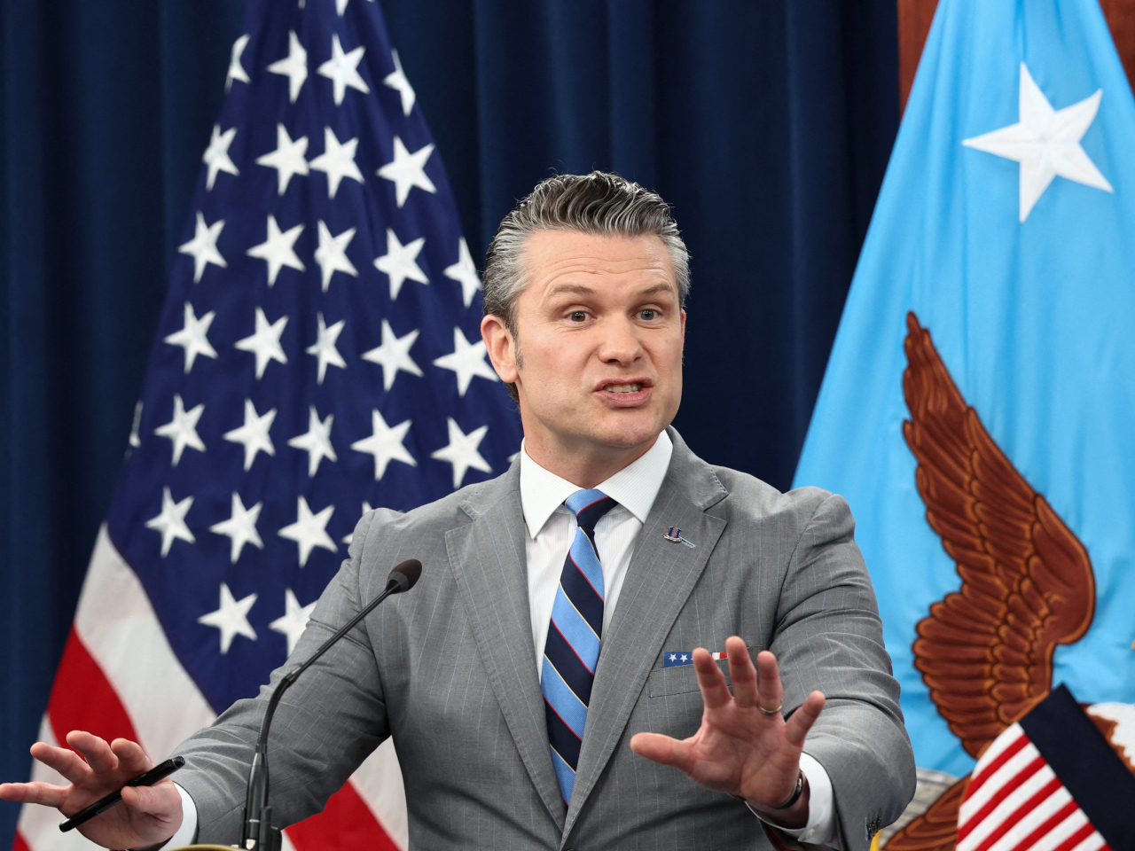 赫格塞思說美國需要有能力、忠誠，並且明白結盟不是單向、而是雙向的盟友。（路透社）