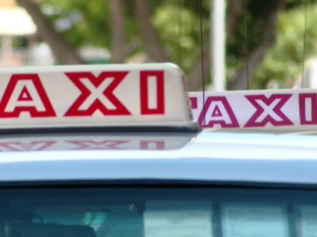 羅淑佩：「黃金周」加強打擊「黑的」及不良營商