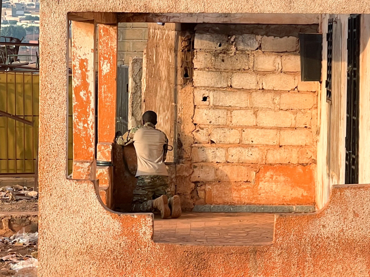 A Malian soldier is left to his own devices during an attack on Mali's main military base Kati outside the capital Bamako. Photo: Reuters