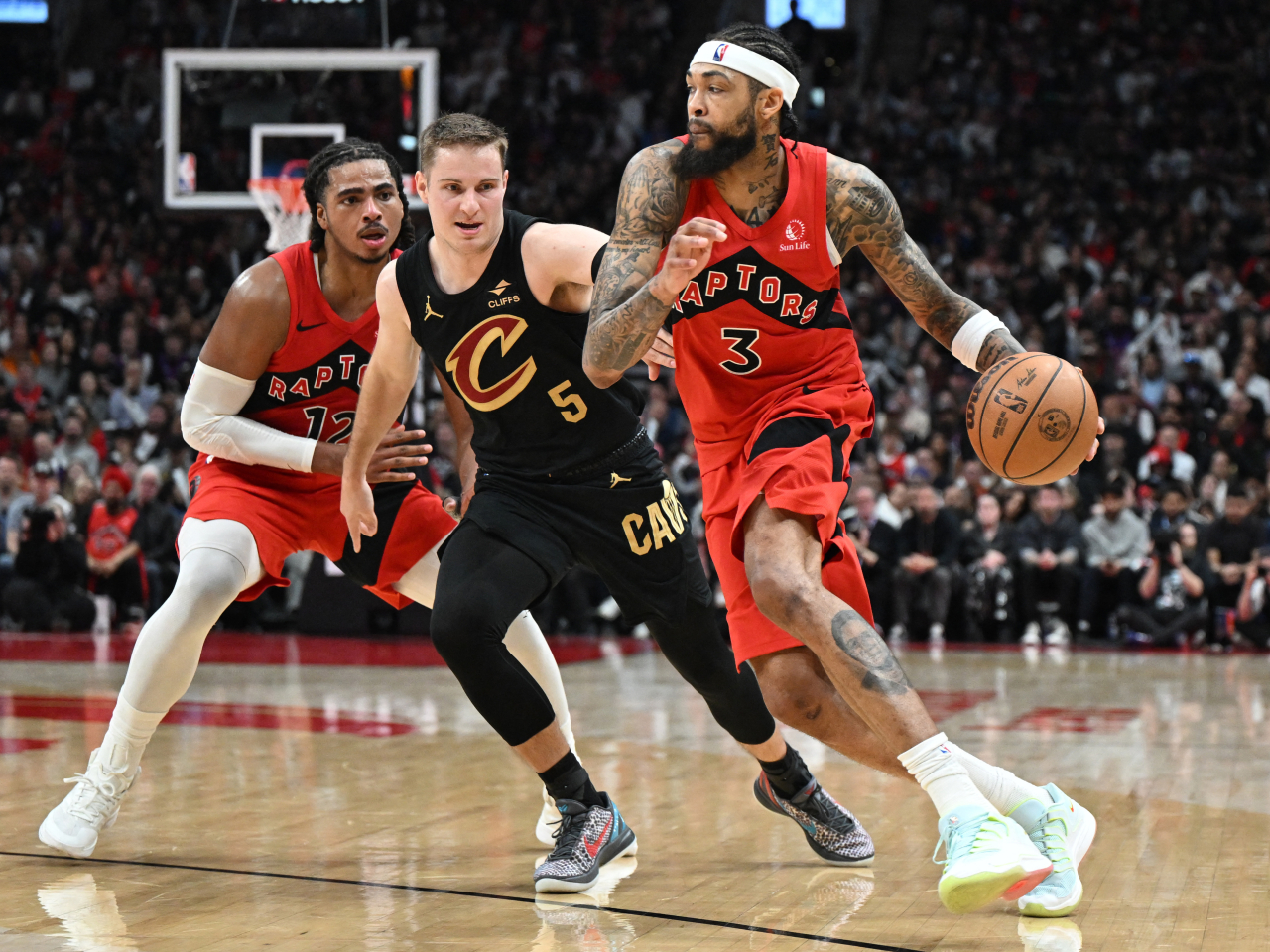 Brandon Ingram scored 23 points to fuel the Raptors to a 93-89 game four win over Cleveland. Photo: Reuters