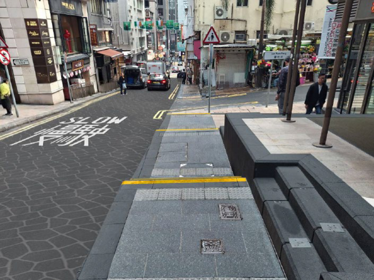 德己立街路面重舖後電腦模擬圖。（發展局提交立法會文件）