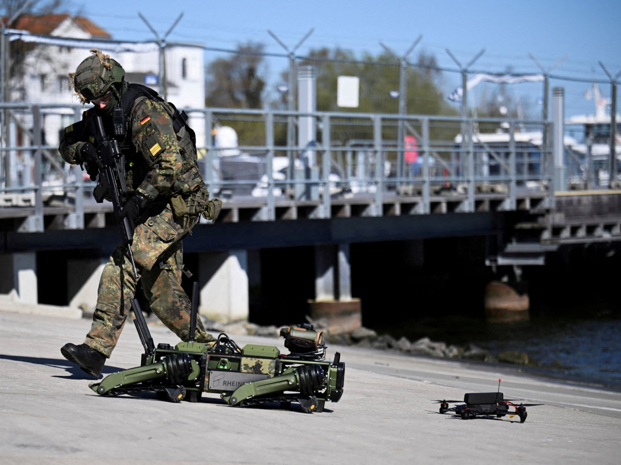 德國發布國家軍事戰略文件，包括提出擴大軍隊規模以及加強人工智能在軍備方面的應用。(路透社資料圖片)