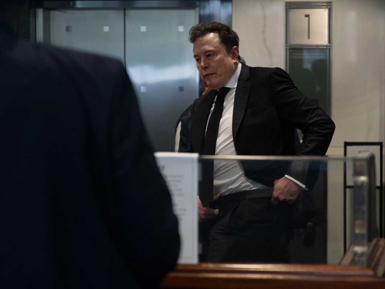 Elon Musk arrives at the federal courthouse in Oakland as opening statements begin in the trial over his lawsuit against OpenAI. Photo: AFP