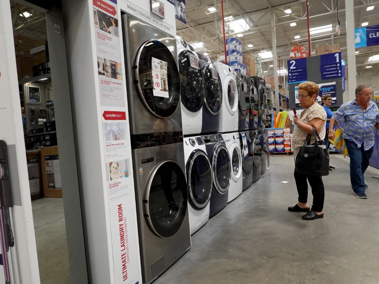 美國3月耐用品訂單按月增長0.8%，扣除運輸的訂單按月增長0.9%，兩者都高過市場預期。（法新社資料圖片）