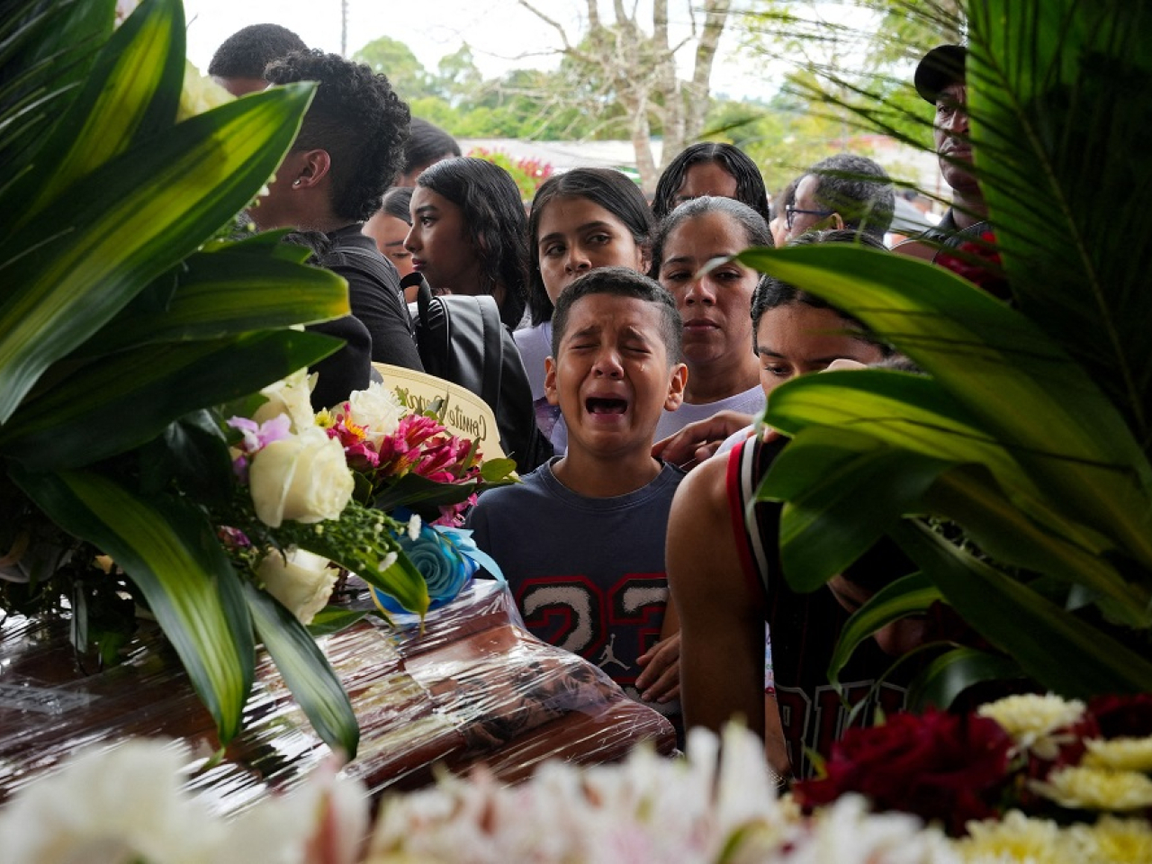 As funerals were held for some of the victims, a military source said the guerrillas had set up a checkpoint on the road, intending to ambush soldiers. Photo: Reuters