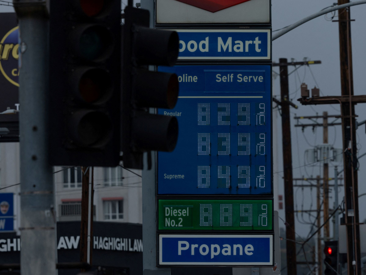 全球持續關注美以伊戰事對油價以至物價的影響。(路透社)