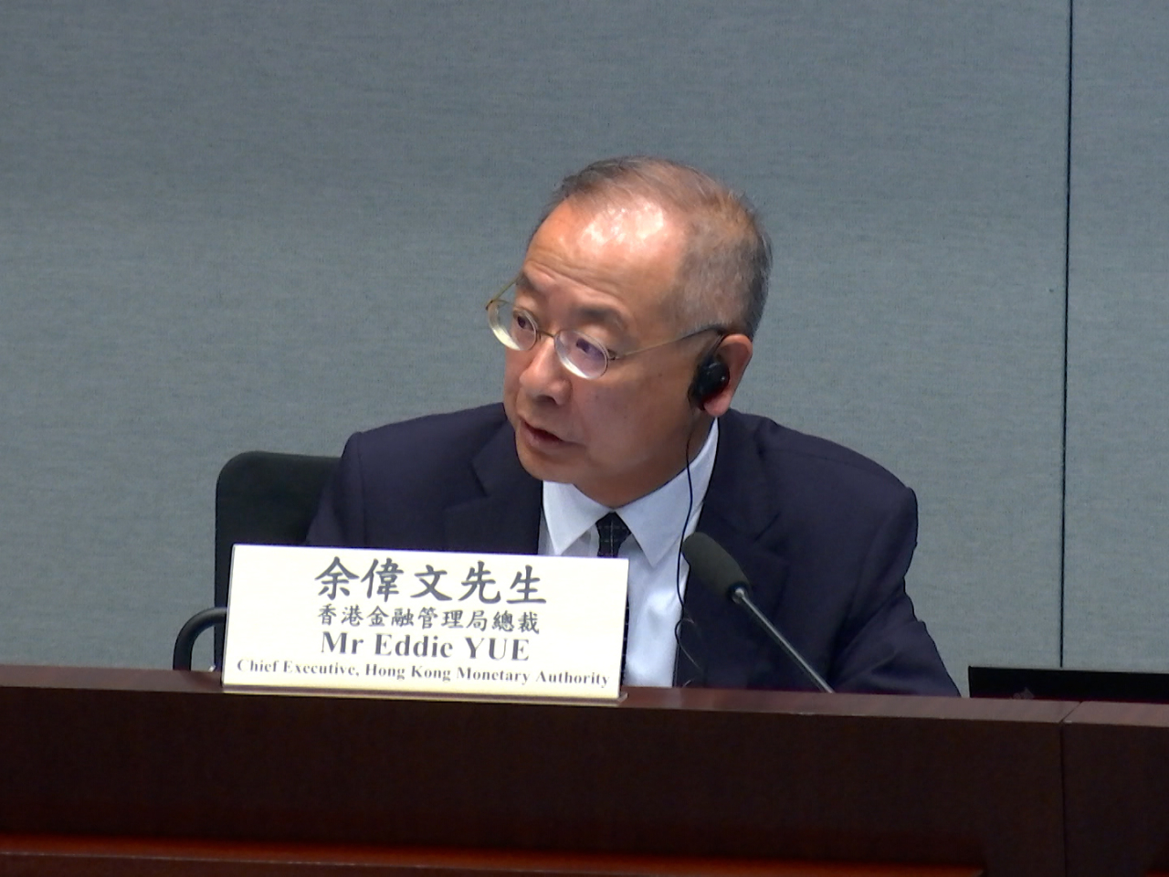 余偉文表示，中東衝突或能源價格對本港經濟的影響相對可控，外匯和貨幣市場保持平穩暢順運作。