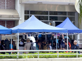 宏福苑首輪最後一日上樓執拾　有居民希望再有機會上樓