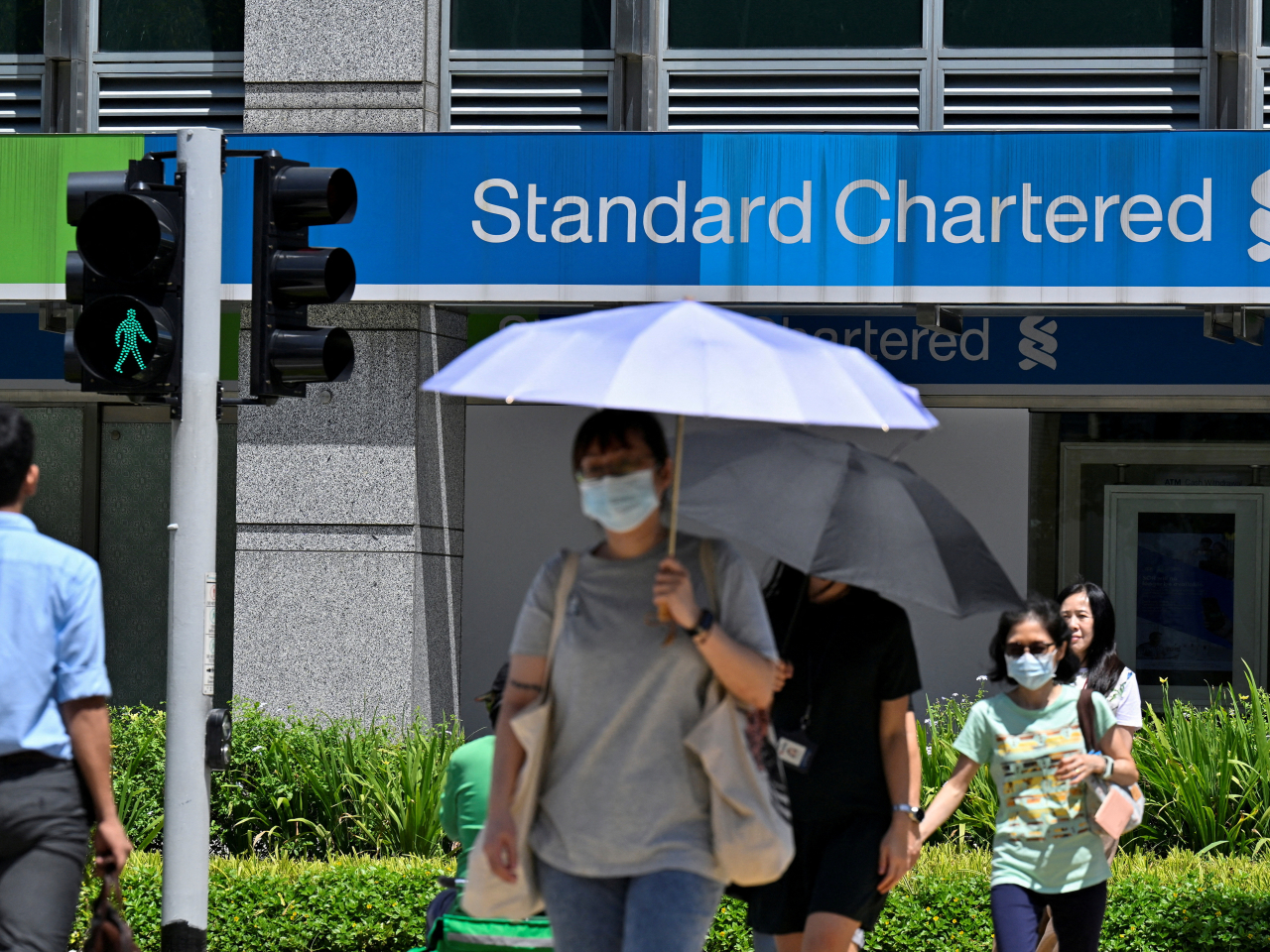 Standard Chartered says its private banker headcount in Hong Kong roughly doubled over the past two to three years. File photo: Reuters