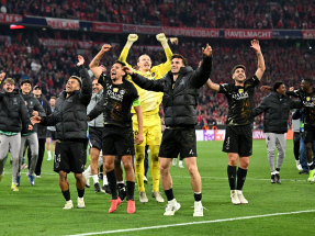 PSG reach second straight Champions League final