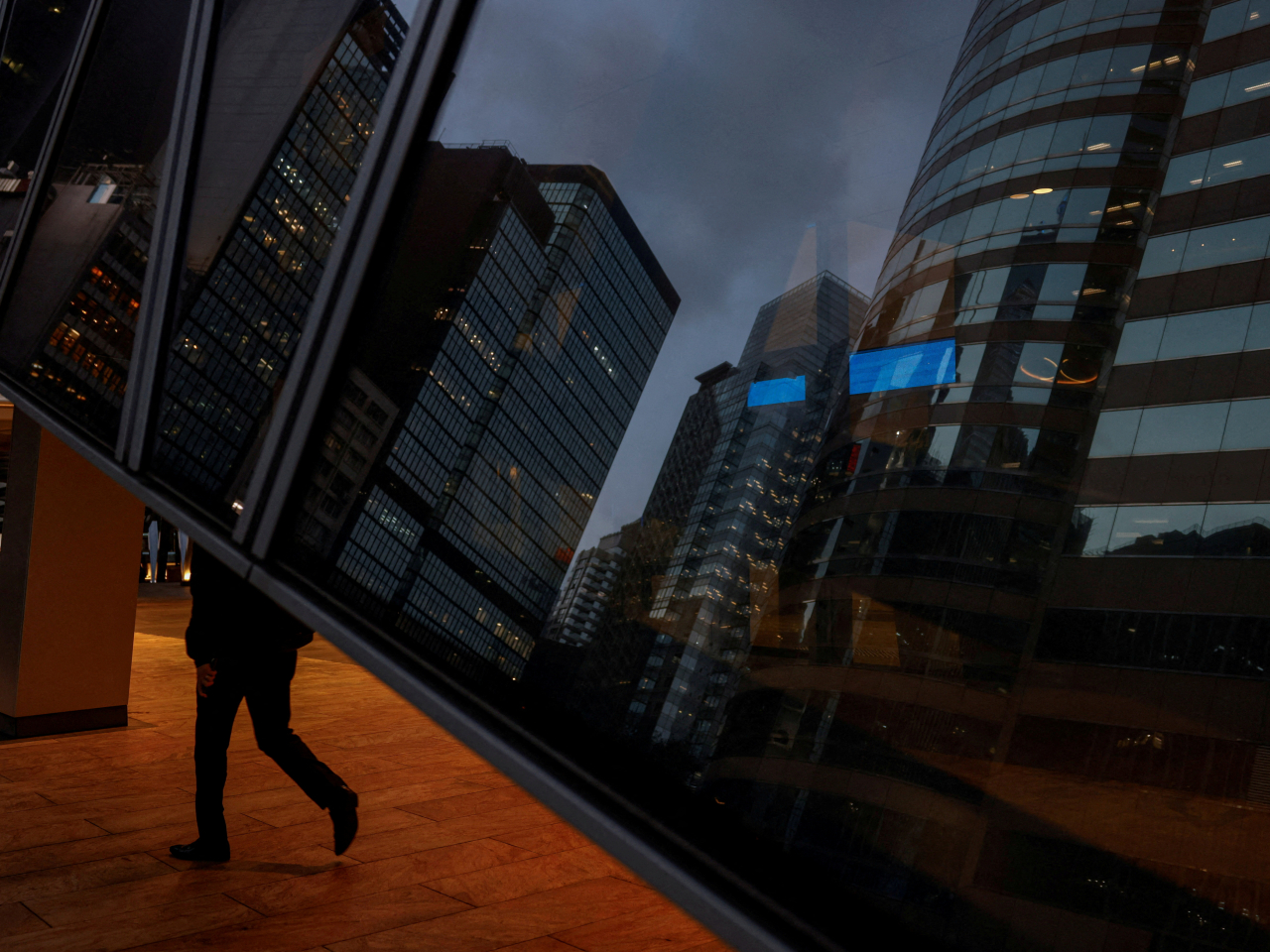 The three Middle Eastern banks expanding to Hong Kong will be based in Central. File photo: Reuters