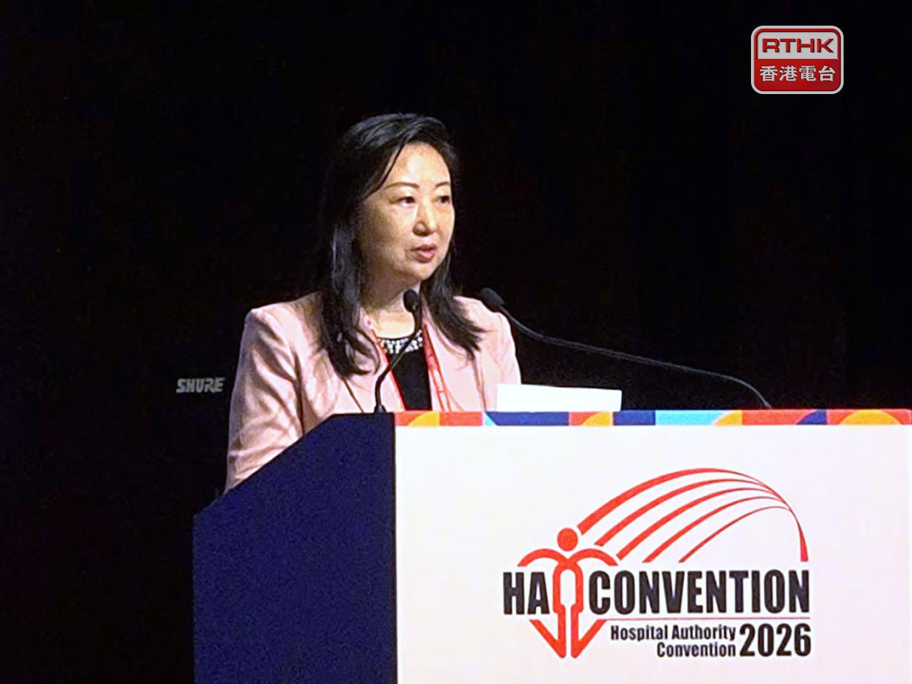 國家衞健委港澳台辦公室副主任李維出席開幕典禮，並代表國家衞健委副主任曾益新讀出賀詞。（郭志強攝）