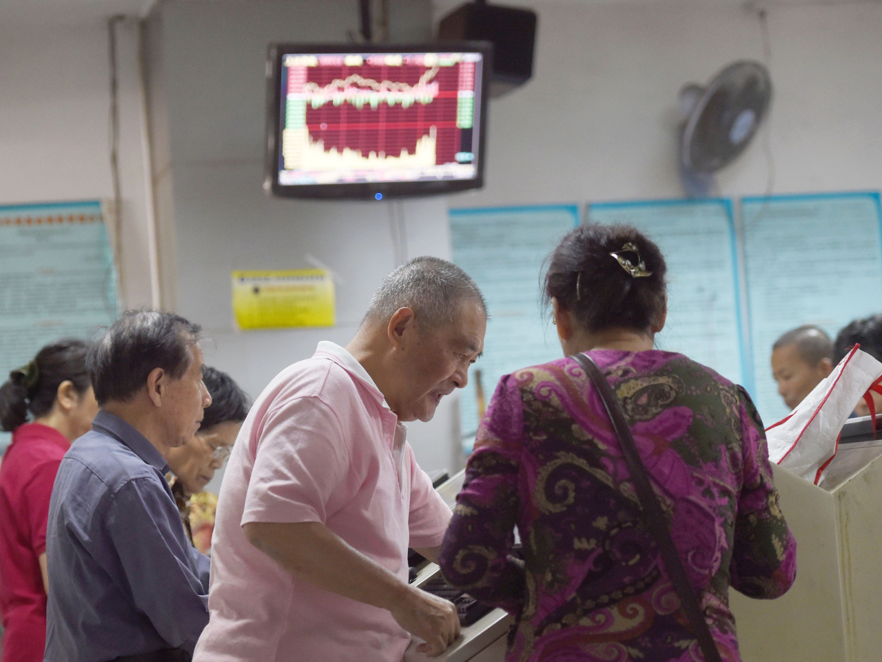 內地股市今早造好，3個主要指數升近1%至逾3%。（新華社資料圖片）