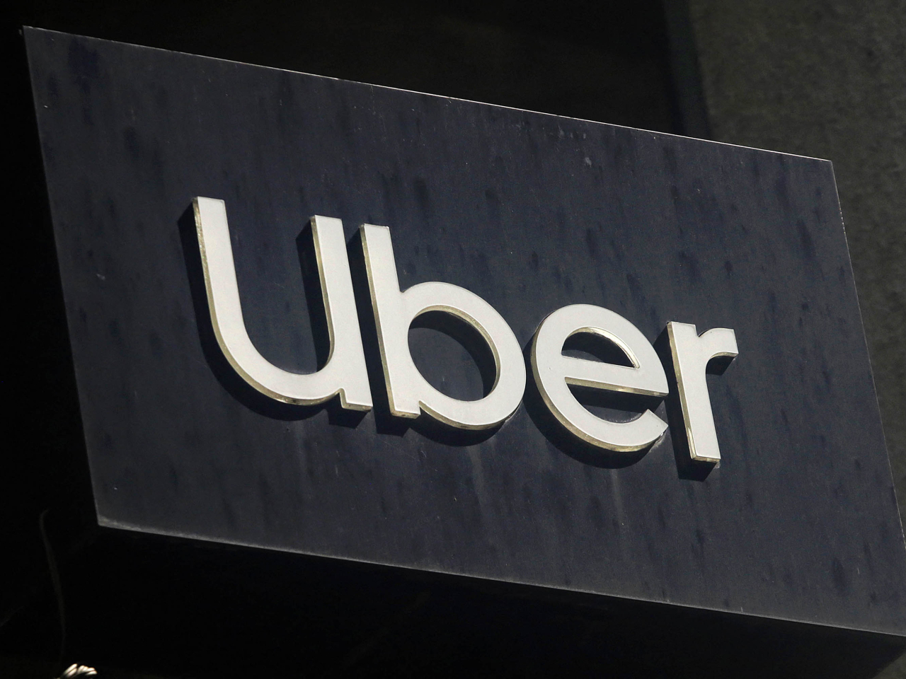 Uber香港團隊認為，實際配額必須具備前瞻性，並要考慮網約車供需市場的特殊性。（法新社）