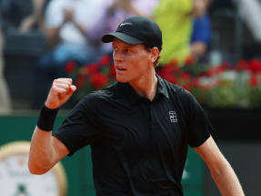Sinner's latest victory extends his Masters 1000 winning streak to 31 games, matching Novak Djokovic's record. Photo: Reuters