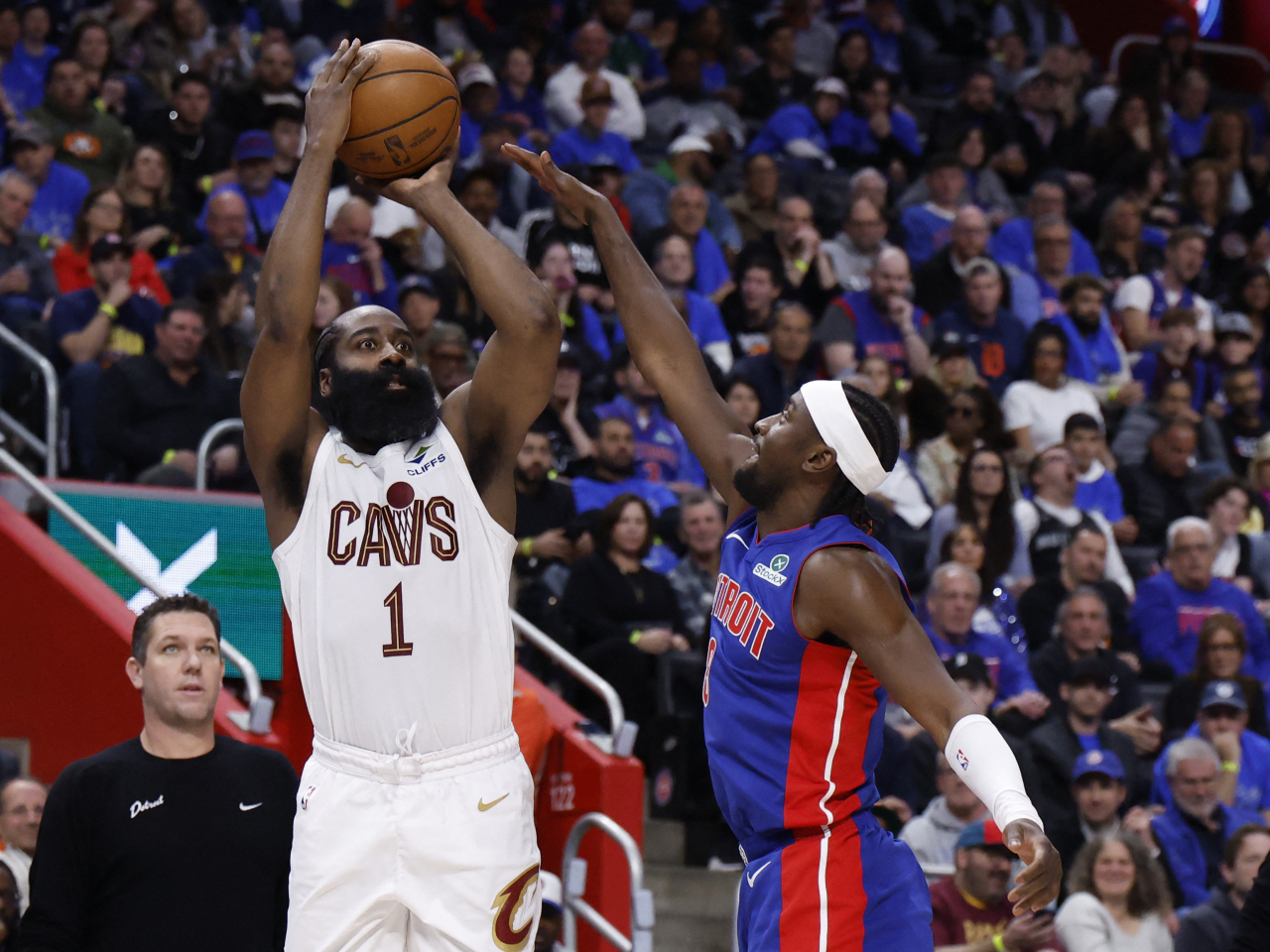 James Harden contributed 30 points for Cleveland, who notched their first road win in this year's playoffs. Photo: Reuters