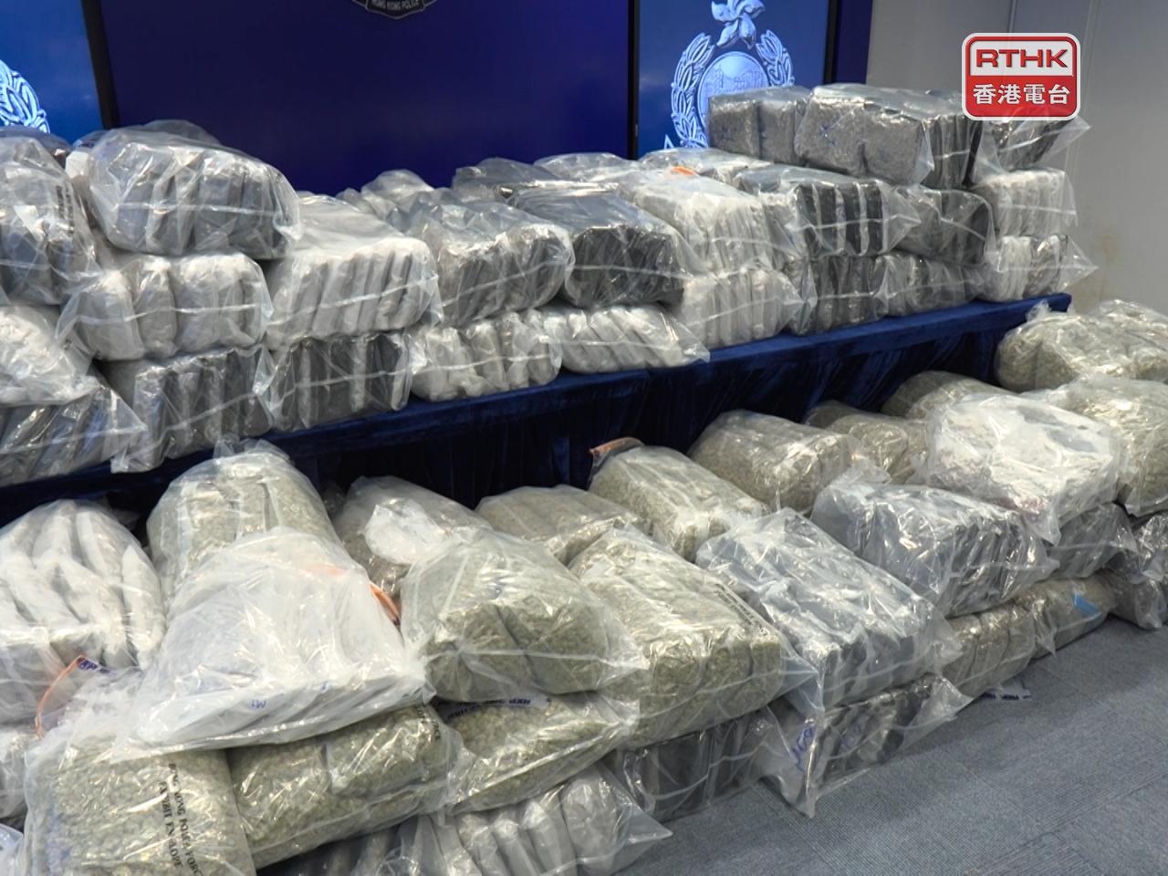 警方在西貢檢獲約511.5公斤大麻花，市值約9870萬元。（鍾家銘攝）