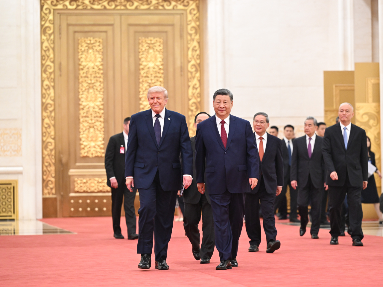 President Xi Jinping and his US counterpart Donald Trump arrive at the Great Hall of the People to attend a state banquet. Photo: Xinhua