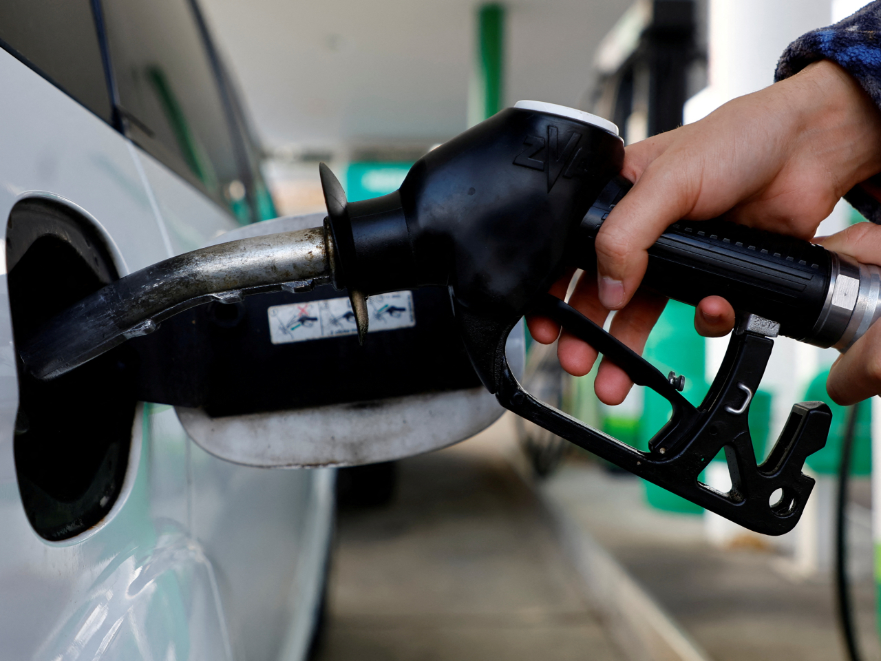 US consumers are facing soaring prices at the pump due to the repercussions of the war in the Middle East. File photo: Reuters