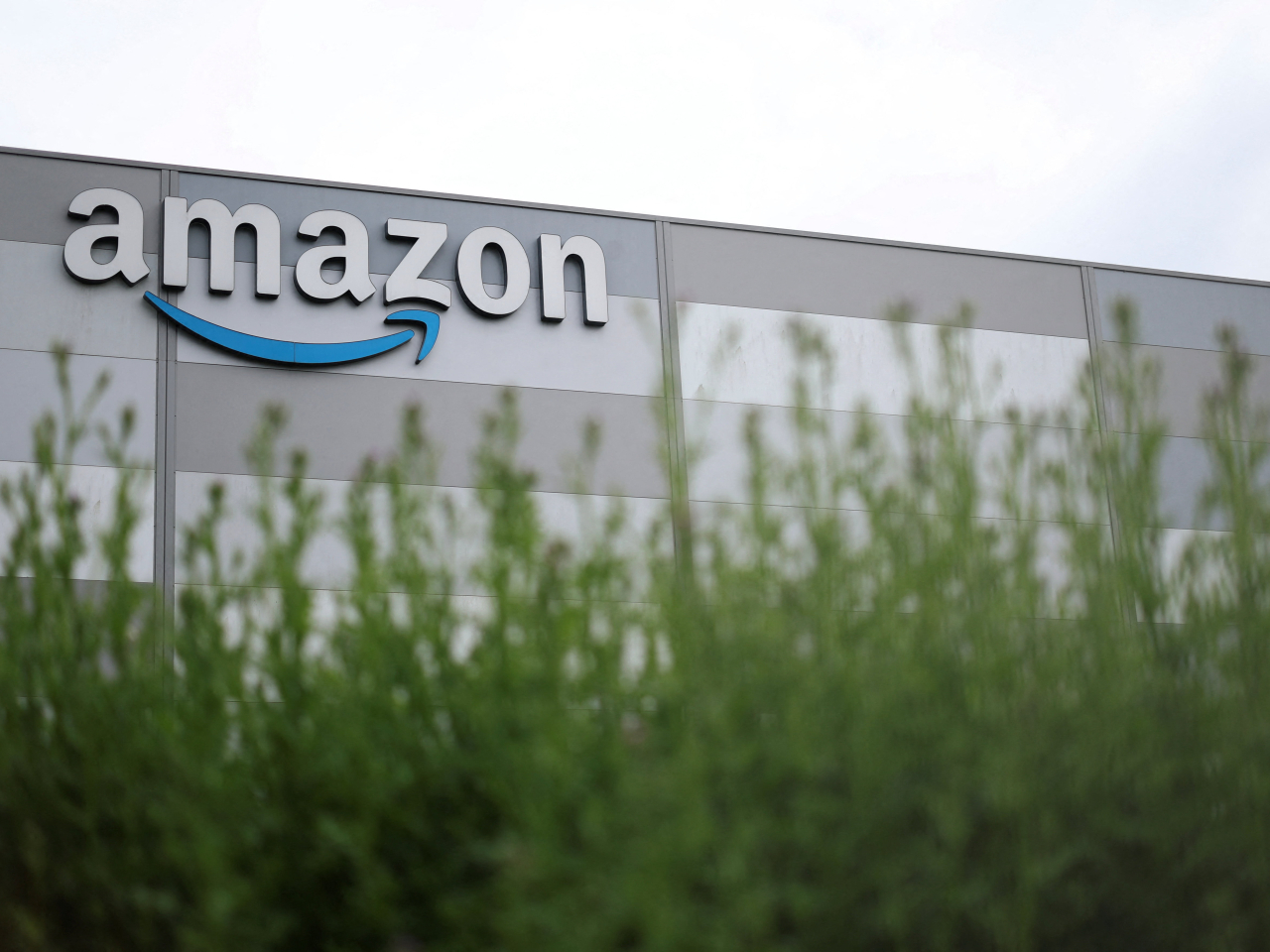 Class-action push alleges Amazon has not even begun to seek tariff refunds because it is seeking to curry favour with Donald Trump. File photo: Reuters