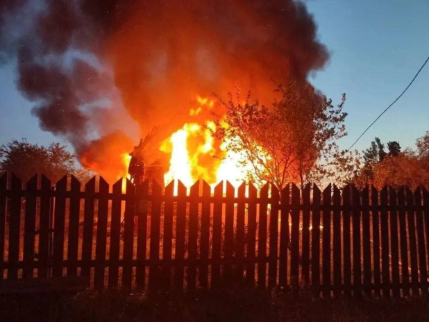 Ukrainian drone barrage kills four in Russia